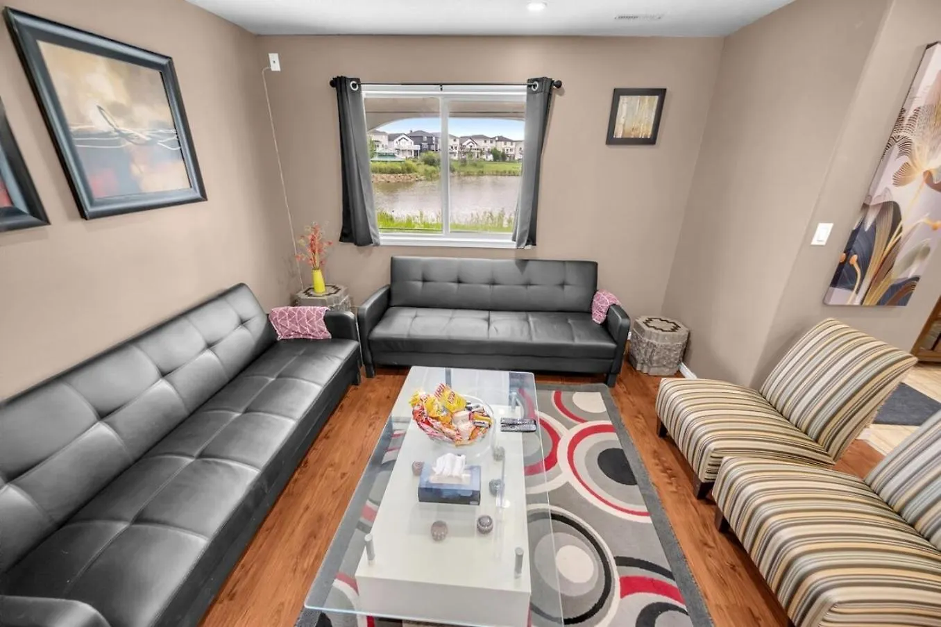 52-3 Bed Suite On Lake Central Ac By Airport YYC